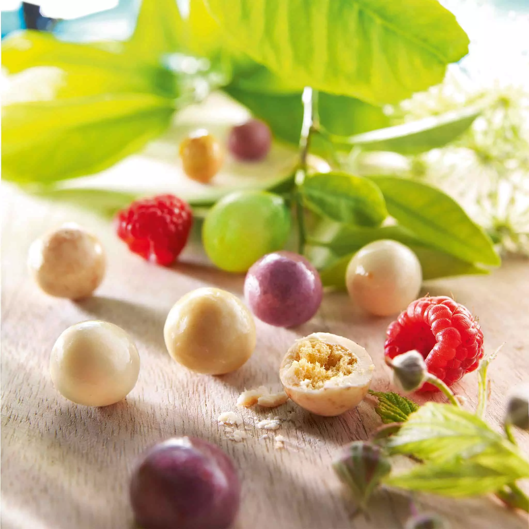 Francois Doucet White Choc Passion Fruit Crunch 200g 6 Francois Doucet White Choc Passion Fruit Crunch 200g