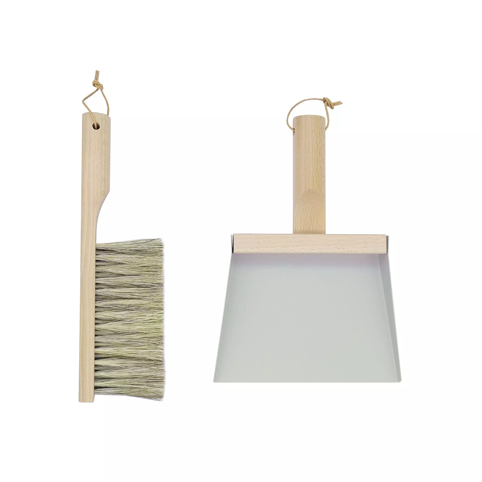 Andree Jardin Natural Fibre & Beech Hand Brush & Dustpan - Grey Cookware 3 Andree Jardin Natural Fibre & Beech Hand Brush & Dustpan - Grey Cookware
