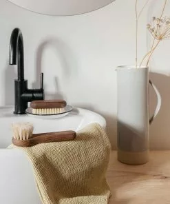 Andree Jardin Face Cleansing Brush - Ash Wood & Horsehair 7 Andree Jardin Face Cleansing Brush - Ash Wood & Horsehair