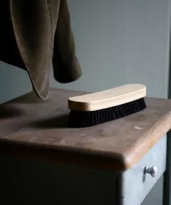 Andree Jardin Hog Bristle Clothes Brush