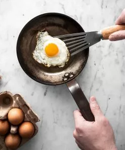 De Buyer Carbone Plus Frying Pan With Iron Handle