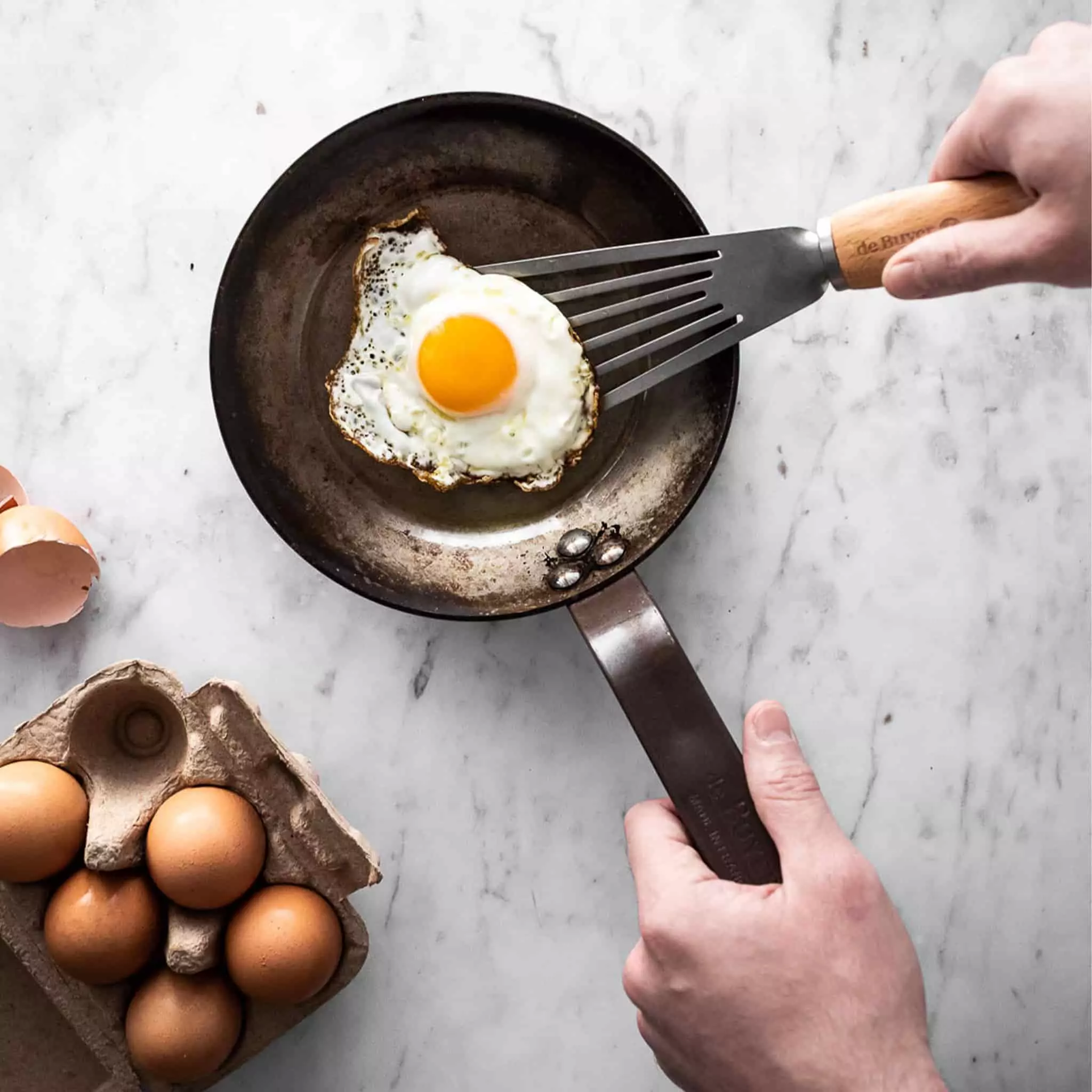 De Buyer Carbone Plus Frying Pan With Iron Handle 4 De Buyer Carbone Plus Frying Pan With Iron Handle