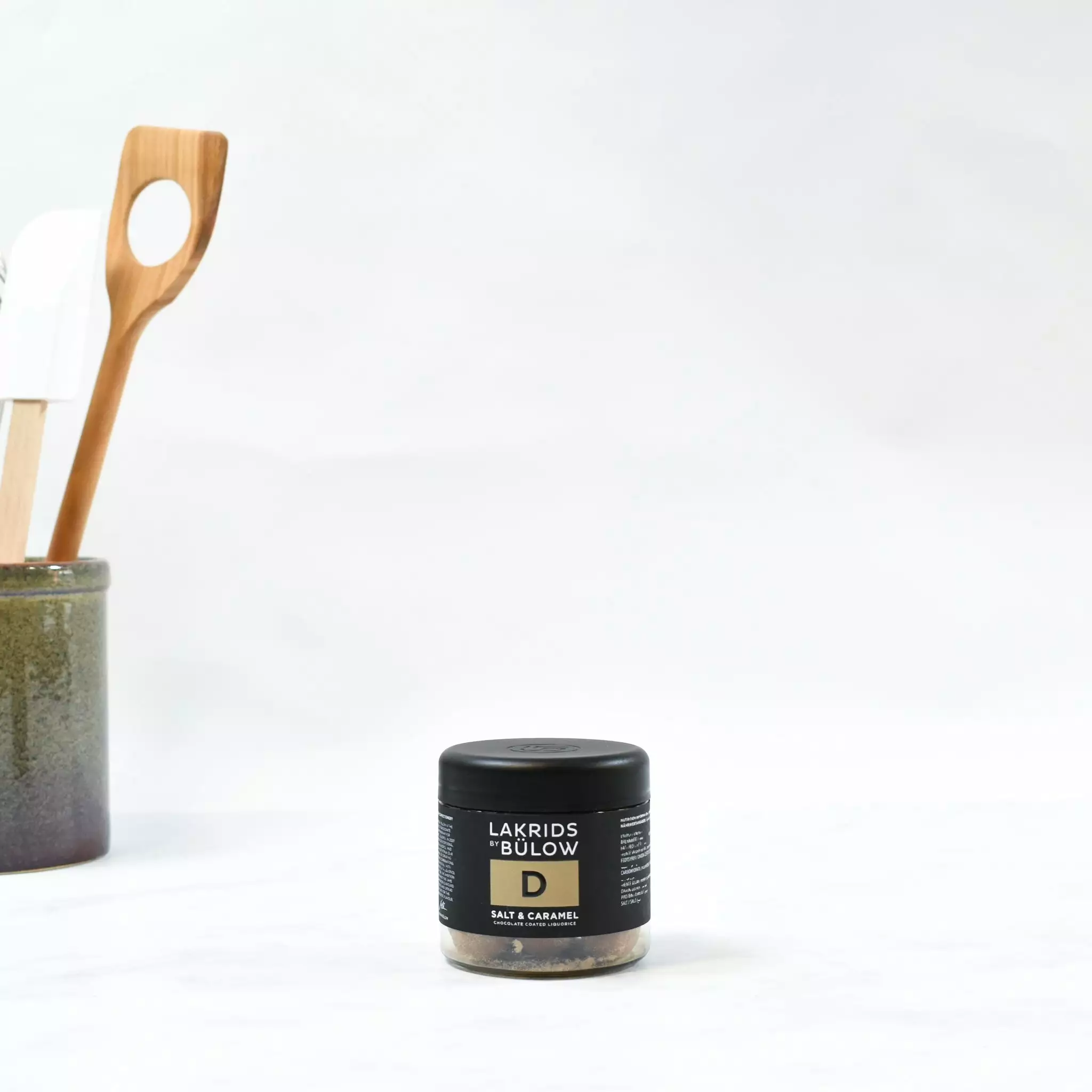 Ingredients Lakrids Liquorice D - Salt Caramel Chocolate Liquorice 125g 8 Ingredients Lakrids Liquorice D - Salt Caramel Chocolate Liquorice 125g