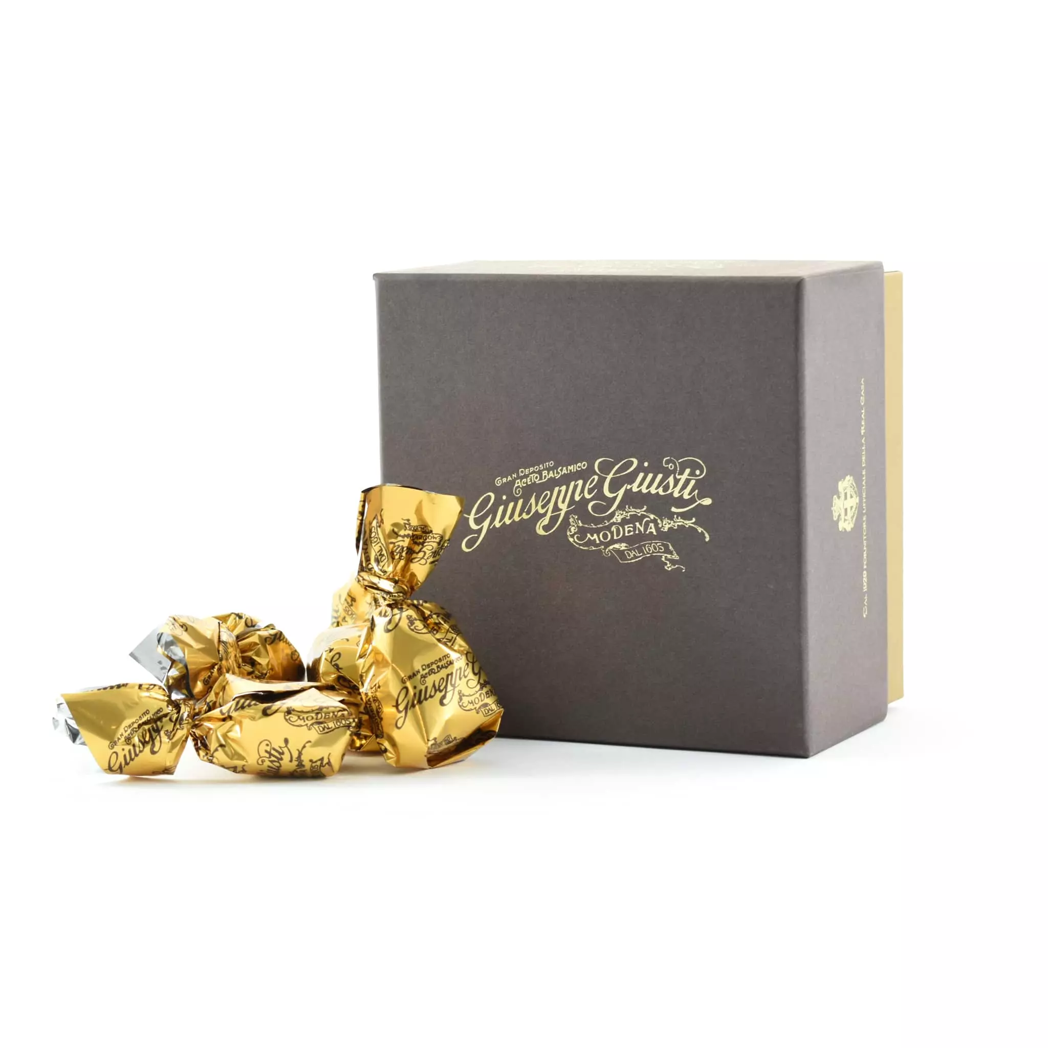 Giuseppe Giusti Chocolates With Balsamic Vinegar Of Modena IGP 250g 3 Giuseppe Giusti Chocolates With Balsamic Vinegar Of Modena IGP 250g