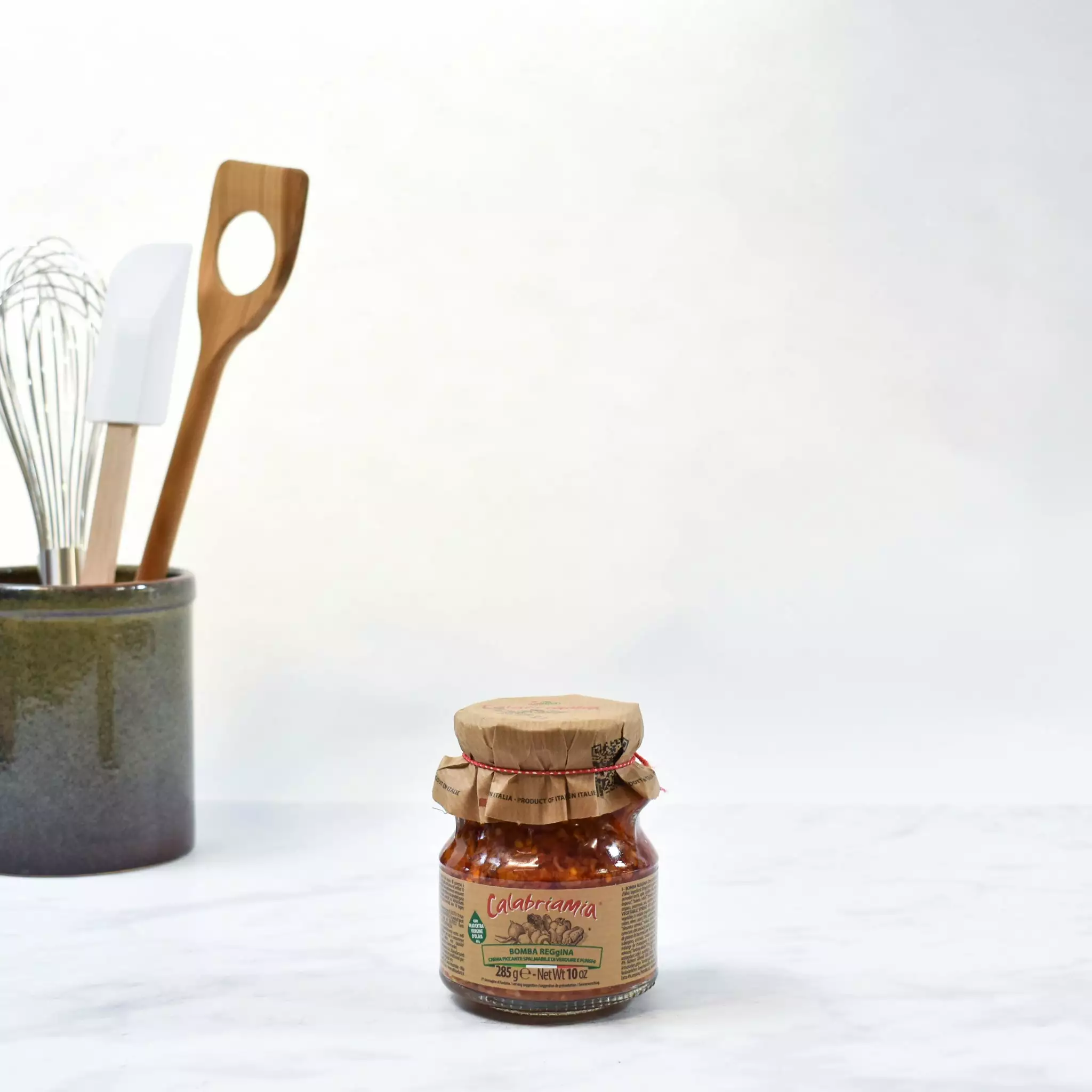 Calabriamia Ingredients Bomba Calabrese Spicy Calabrian Vegetable Spread 314g 5 Calabriamia Ingredients Bomba Calabrese Spicy Calabrian Vegetable Spread 314g