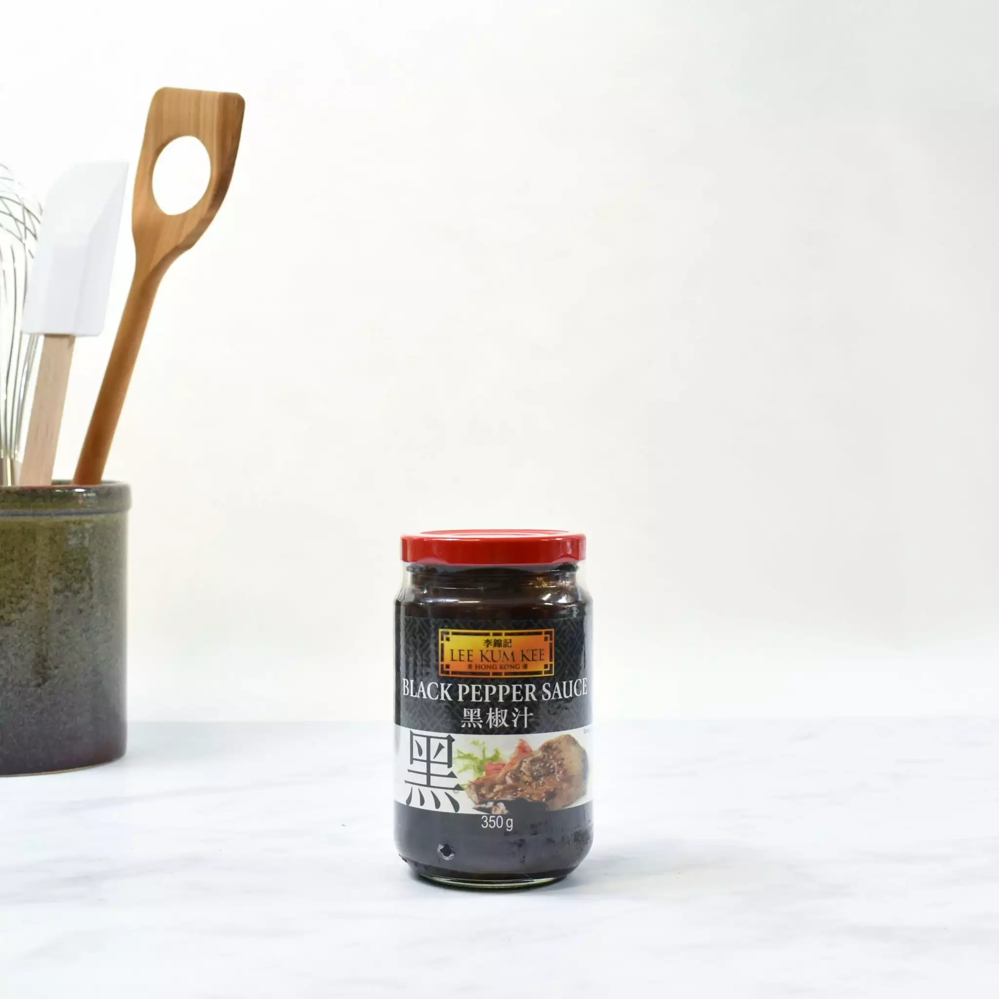 Ingredients Lee Kum Kee Black Pepper Sauce 350g 6 Ingredients Lee Kum Kee Black Pepper Sauce 350g