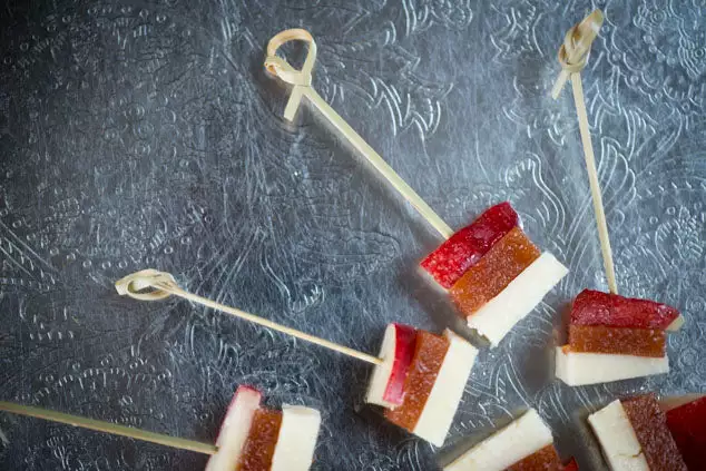 Sous Chef Tableware Bamboo Looped Skewer 9cm 4 Sous Chef Tableware Bamboo Looped Skewer 9cm