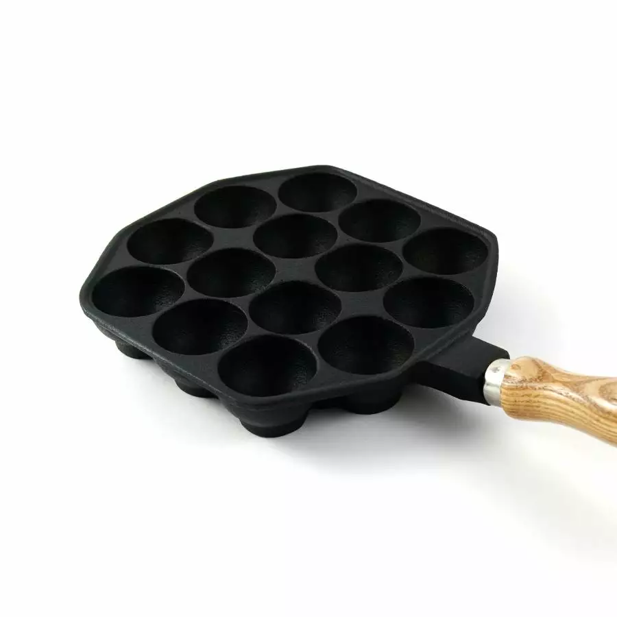 Japan Bento Cast Iron Takoyaki Pan 18cm Dia 5 Japan Bento Cast Iron Takoyaki Pan 18cm Dia