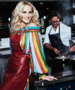 Dutchdeluxes Leather Zipper Apron In Classic Black