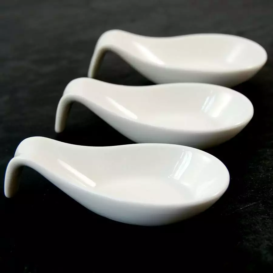 Kiji Stoneware & Ceramics White Drop Handle Canape Dish X 12 4 Kiji Stoneware & Ceramics White Drop Handle Canape Dish X 12