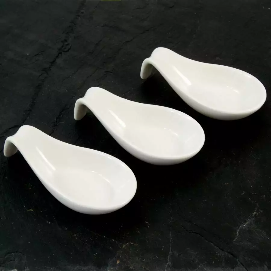 Kiji Stoneware & Ceramics White Drop Handle Canape Dish X 12 3 Kiji Stoneware & Ceramics White Drop Handle Canape Dish X 12