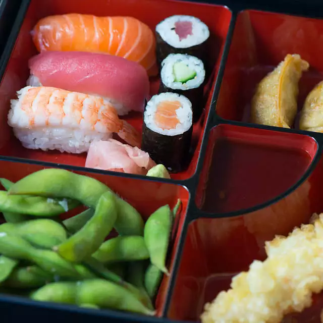 Kiji Stoneware & Ceramics World & Misc Classic Bento Box 25cm Square 7 Kiji Stoneware & Ceramics World & Misc Classic Bento Box 25cm Square