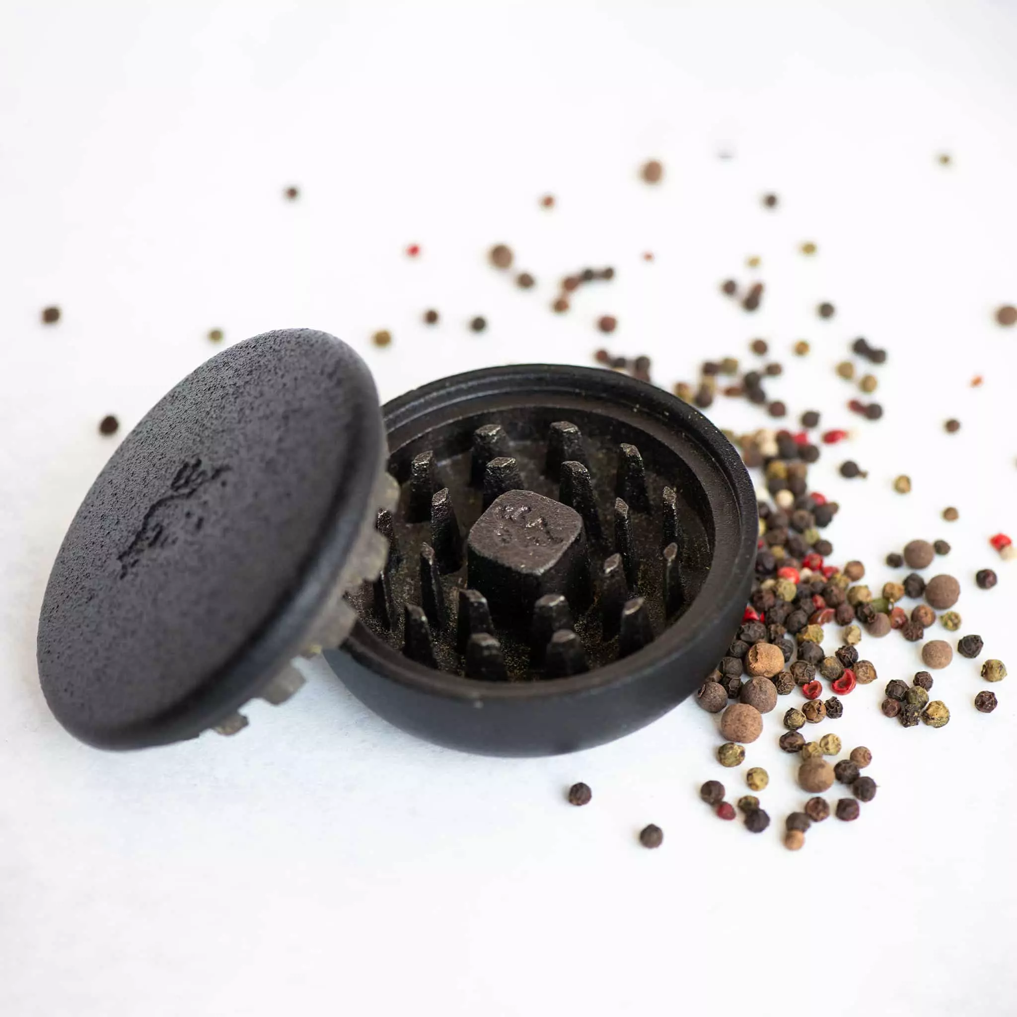 Cookware Skeppshult "SPICE" Cast Iron Grinder 5 Cookware Skeppshult "SPICE" Cast Iron Grinder