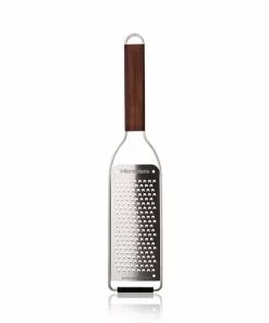 Cookware Master Series Walnut Microplane Gourmet Coarse Grater